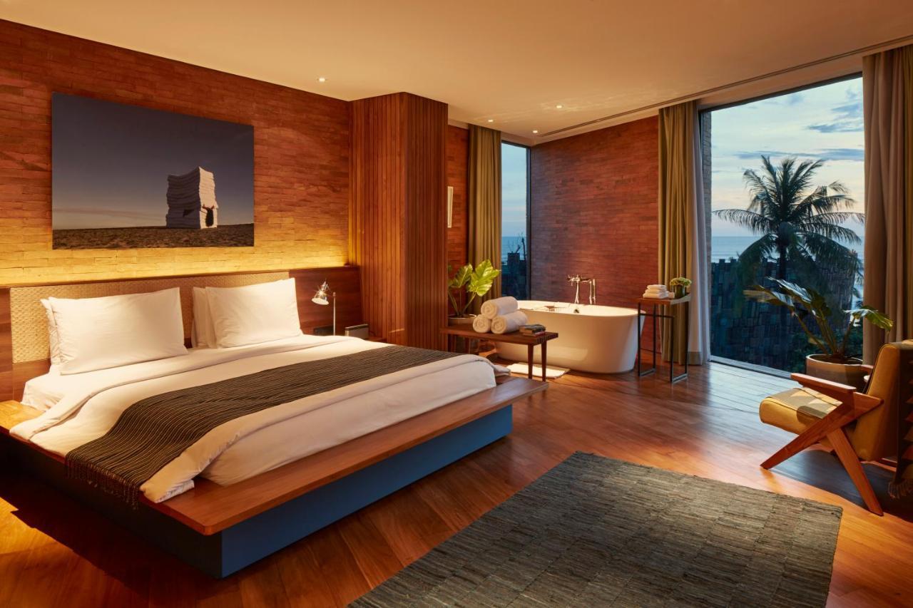 Potato Head & 5* Seminyak (Bali)